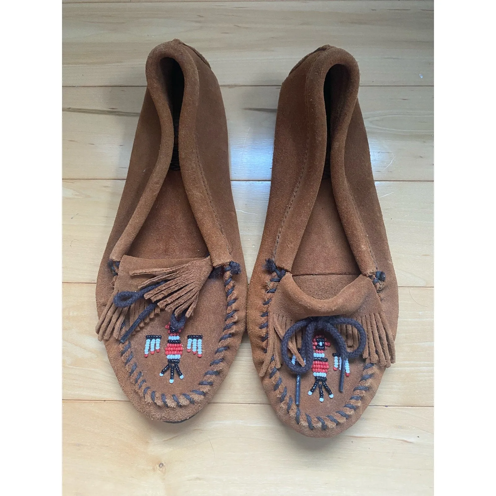 Minnetonka Brown Moccasins Size 8
