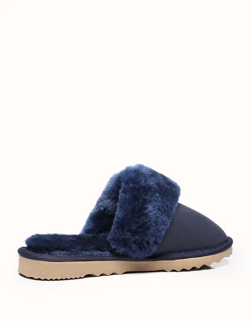 URBAN UGG® Collar Scuff