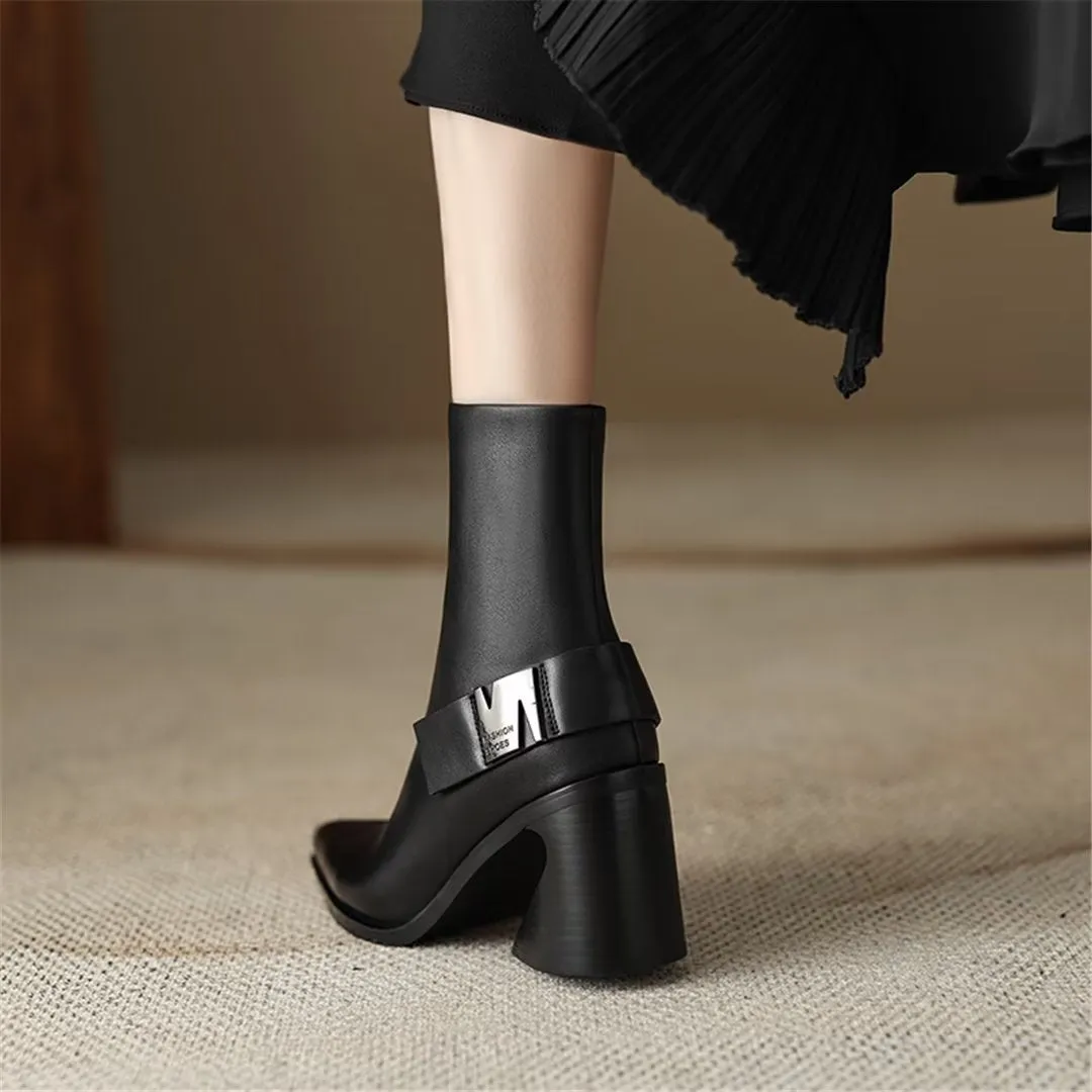 Veltique Slip Ankle Boots